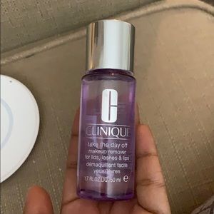 Clinique make up remover